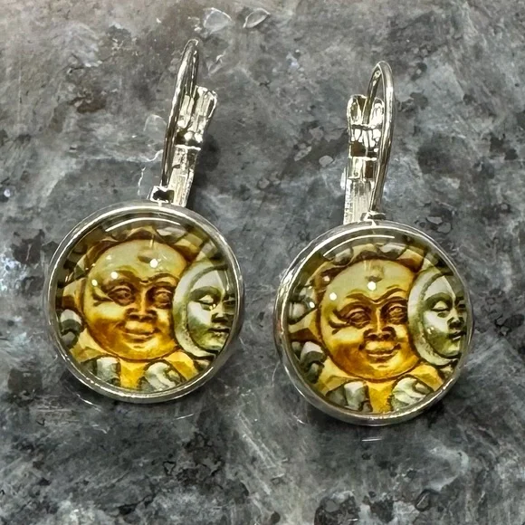 2/$25 or 3/$35 Celestial gold/silver sun & moon earrings / NWOT - Picture 3 of 5